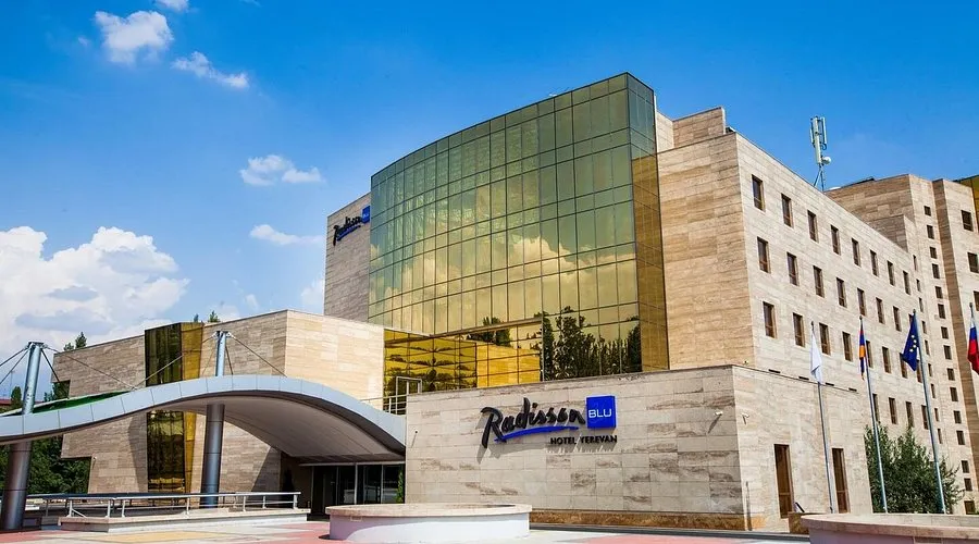 Zvartnots–Radisson Blu Yerevan