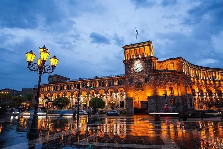 Zvartnots–Yerevan