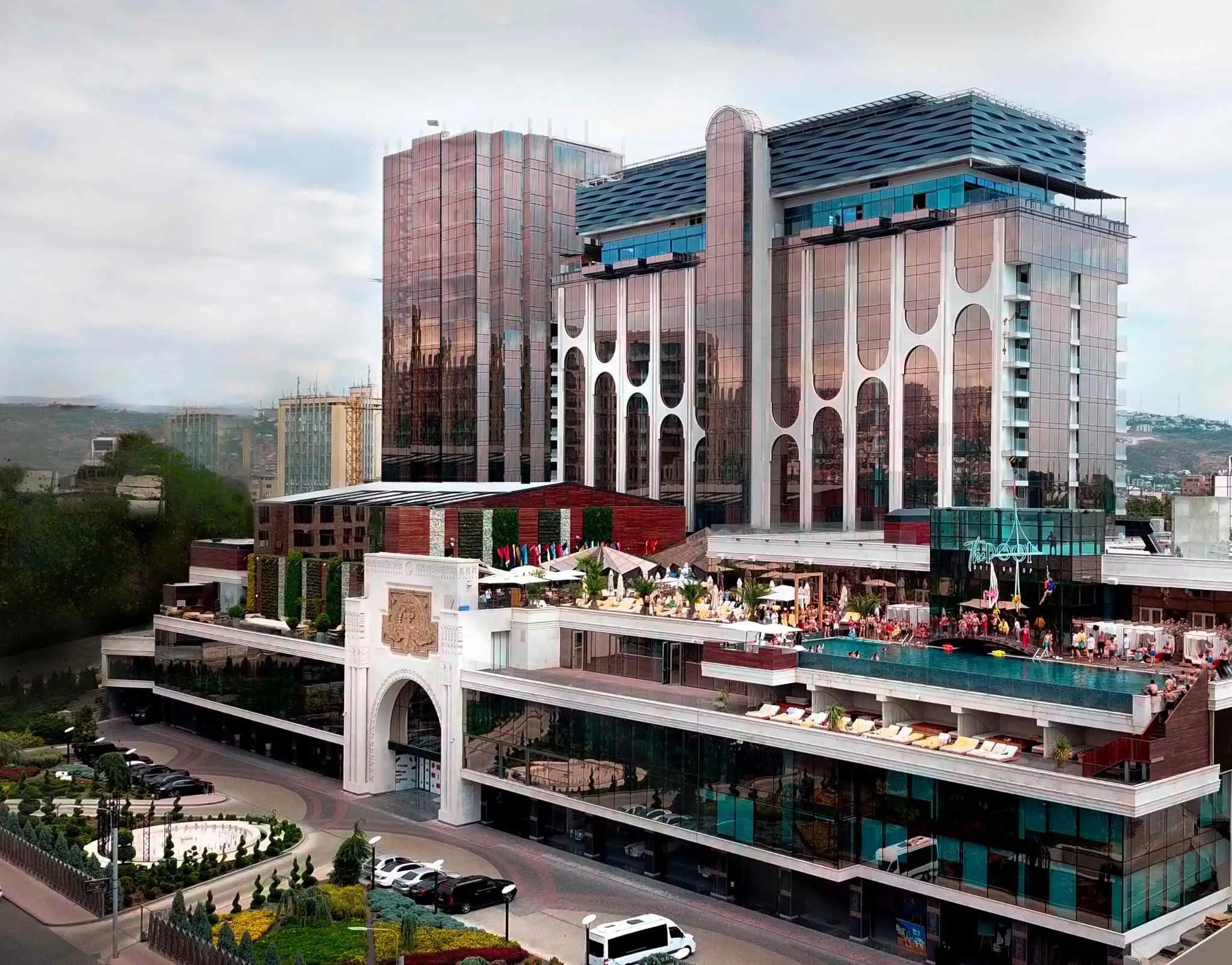 Zvartnots–Seven Visions, The Dvin Yerevan