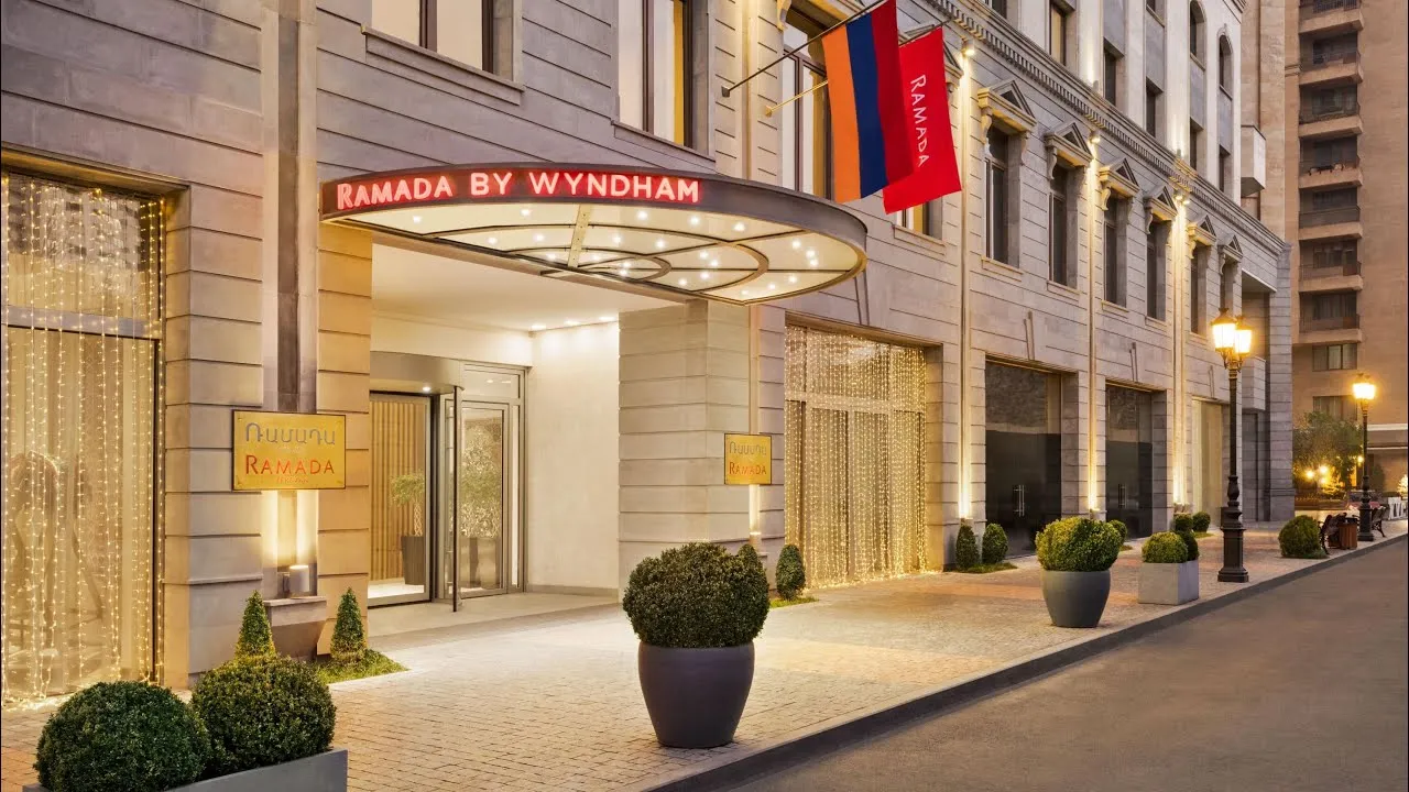 Zvartnots–Ramada Yerevan